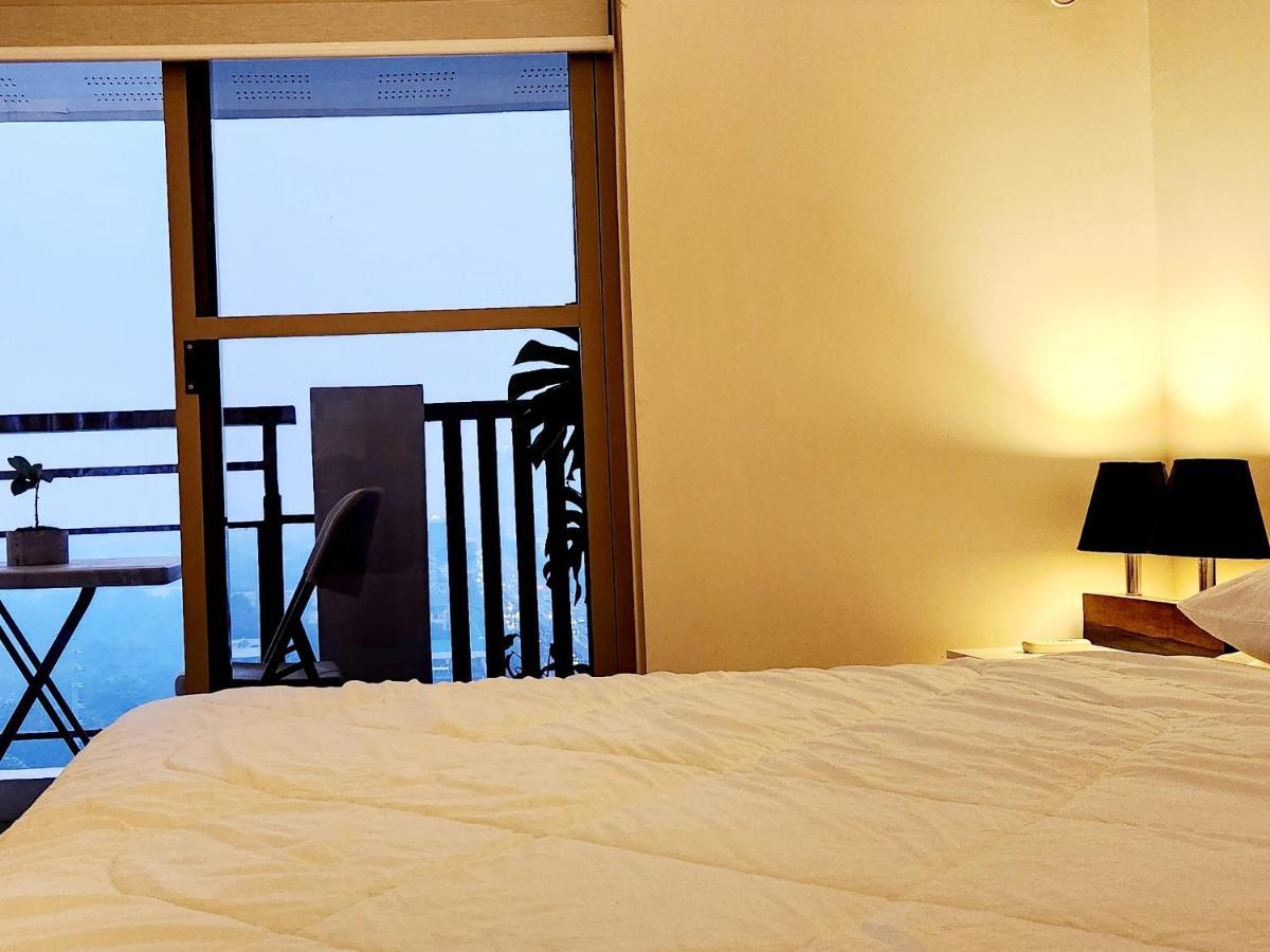 Casa Antonio At Fairway Terraces Family Penthouse 2Br Wi-Fi Nr Golf, Airport, Fort Bgc Manilla Buitenkant foto
