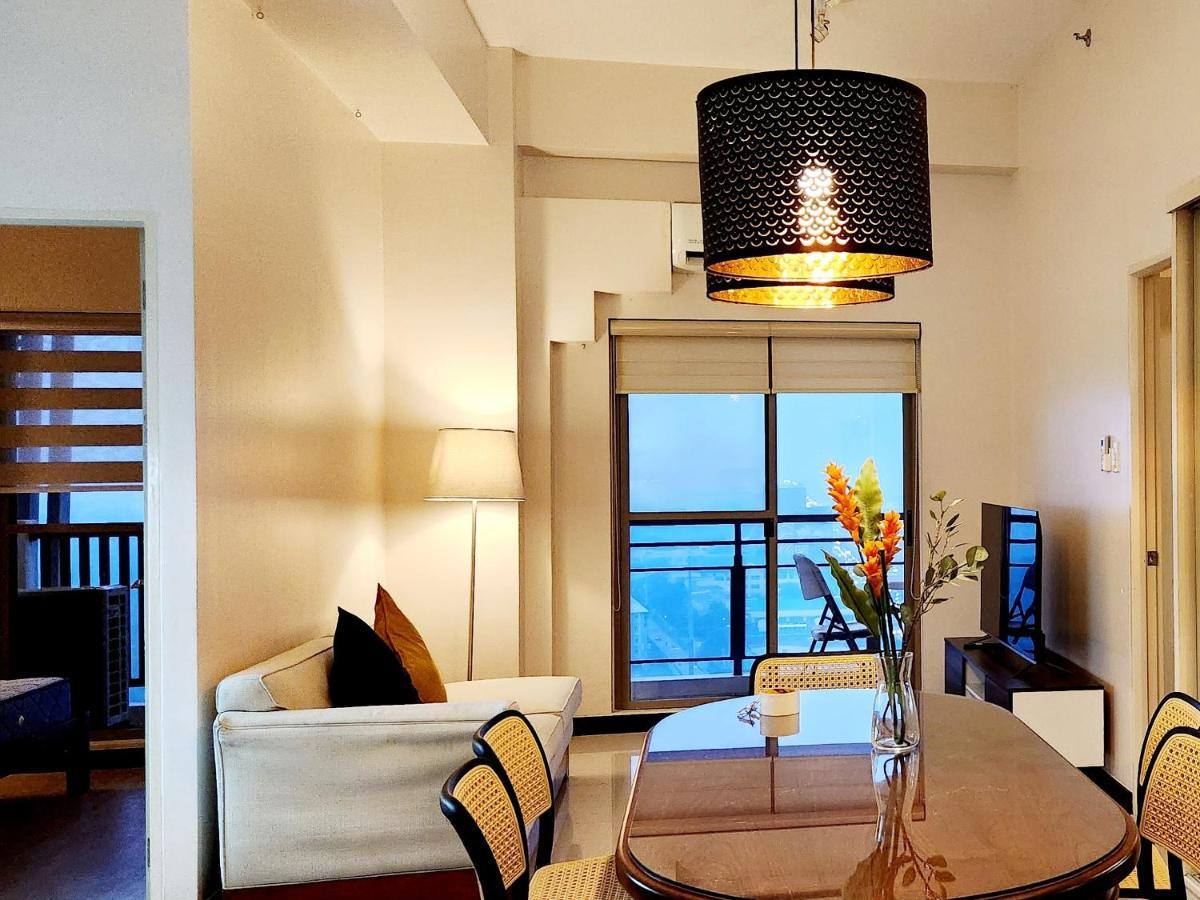 Casa Antonio At Fairway Terraces Family Penthouse 2Br Wi-Fi Nr Golf, Airport, Fort Bgc Manilla Buitenkant foto